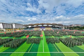 贵州民族大学举行2026年欢送秋季入伍学生暨军训总结表彰大会